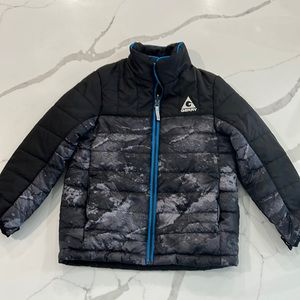 Boys winter coat size 5-6